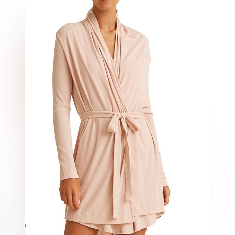 NWT Natural Skin Pandora Wrap Robe - Color Crushed Pearl - Size XL